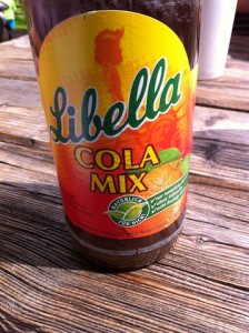 Der Klassiker unter den Cola Mix Getränken: Libella Cola Mix. Foto (c) kinderoutdoor.de