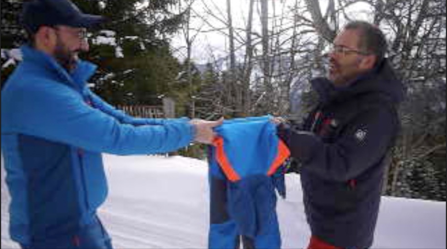 Beheer magneet Knipperen Kinder Outdoor Test: Jack Wolfskin Kids Snowsuit – Kinderoutdoor | Outdoor  Erlebnisse mit der ganzen Familie