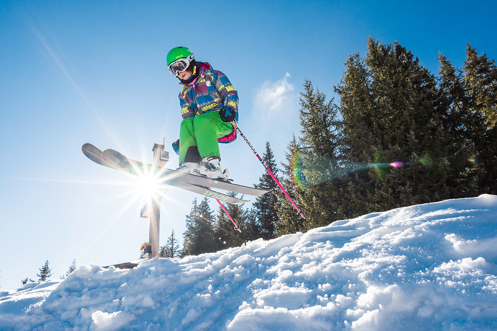 Outdoor Spaß im Winter: 5 Gründe fürs Skifahren