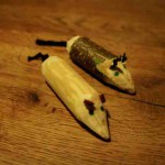 Schnitzen im Advent: Lustige Haselnuss‑Mäuse basteln