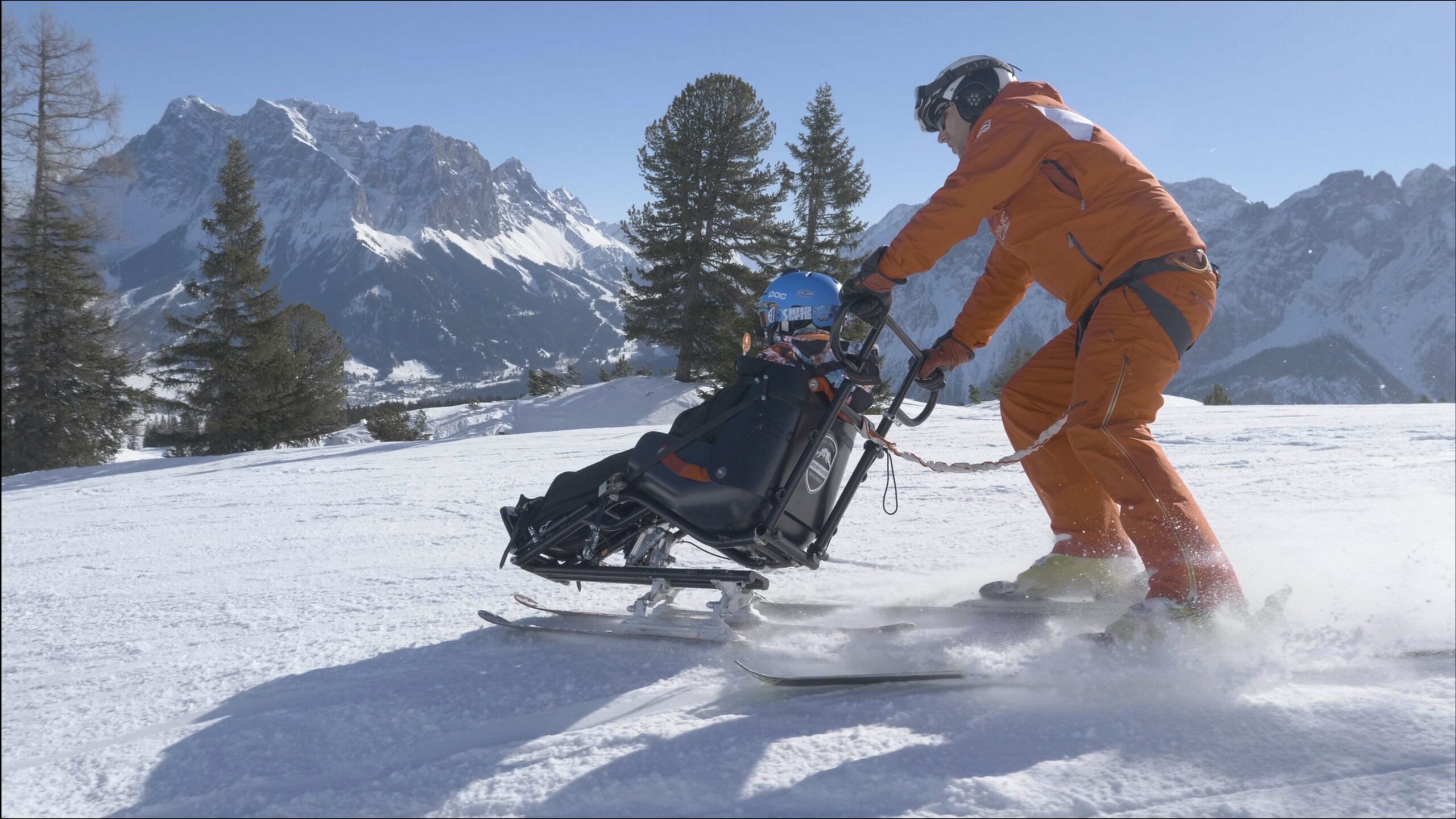 Inklusion im Wintersport: Michael Fasser bringt´s  auf die Piste