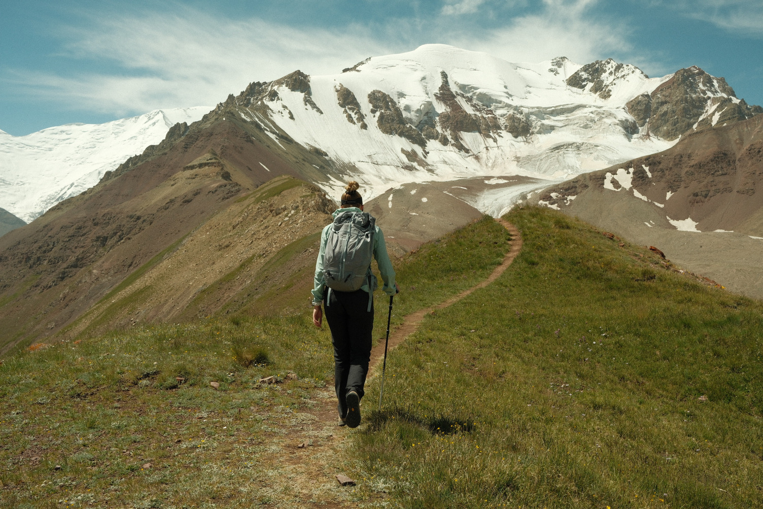 Weiter gehen. Länger draußen bleiben: Leichte Ausrüstung für Fernwanderungen