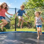 Bewegung im eigenen Garten: Die beliebtesten Trampoline-Formen für den Garten