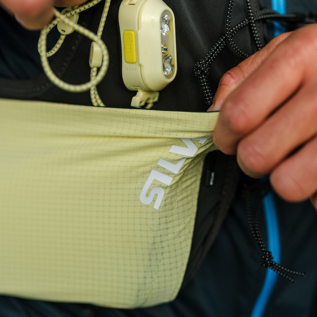 Silva Strive Laufwesten