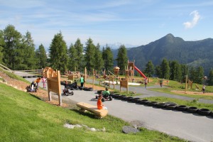 Spielerische lernen. Am Gamskogel ist es möglich. Foto (c) Zauchensee